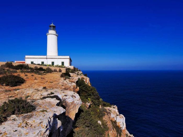 faro de la mola formentera