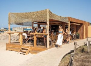 chiringuito briss formentera