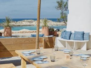 juvia formentera